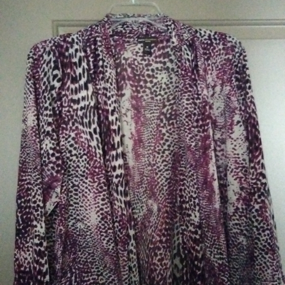 Top - Picture 4 of 4